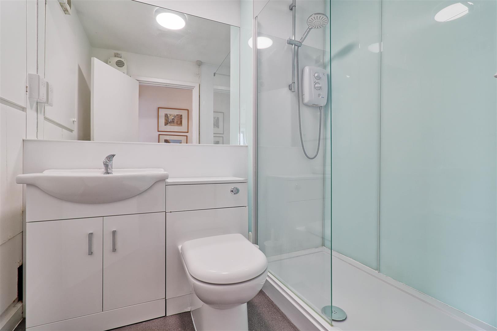 Midsummer Court, Manhattan Drive, Cambridge